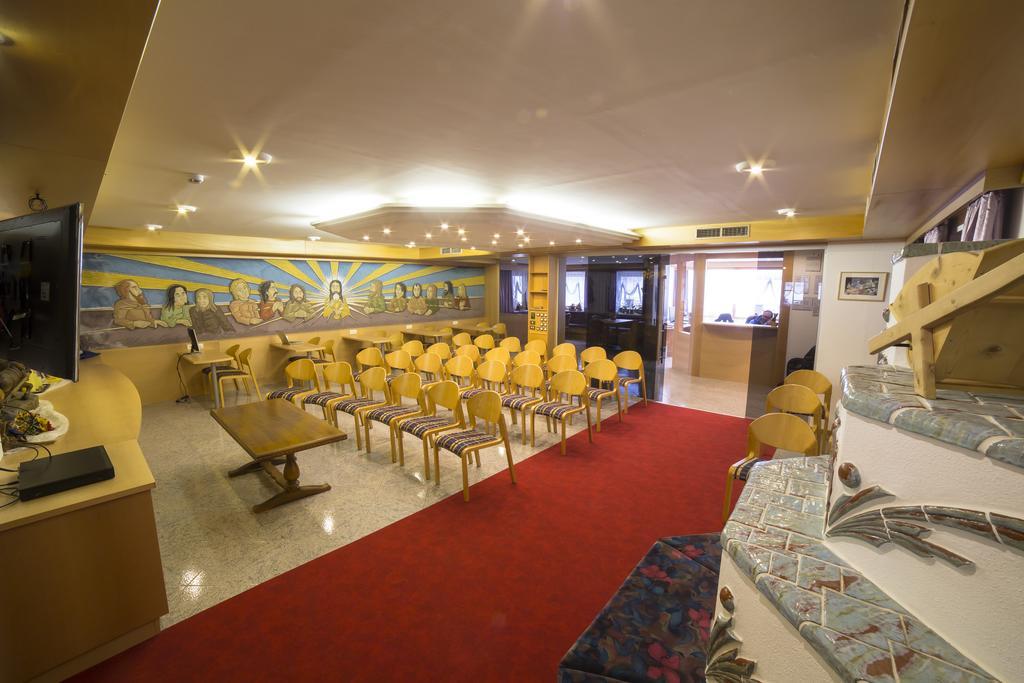Hotel Saxl Campo di Trens Εξωτερικό φωτογραφία